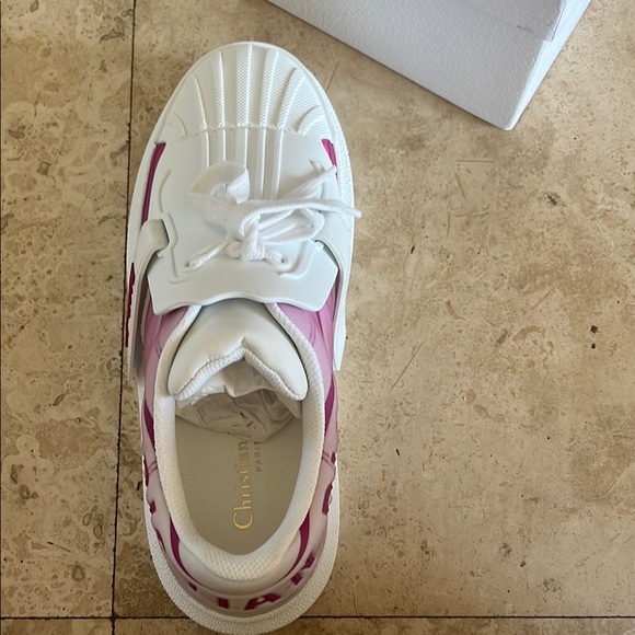 Dior ID ‘Raspberry Gradient’ Sneakers Size 38 - Picture 5 of 13